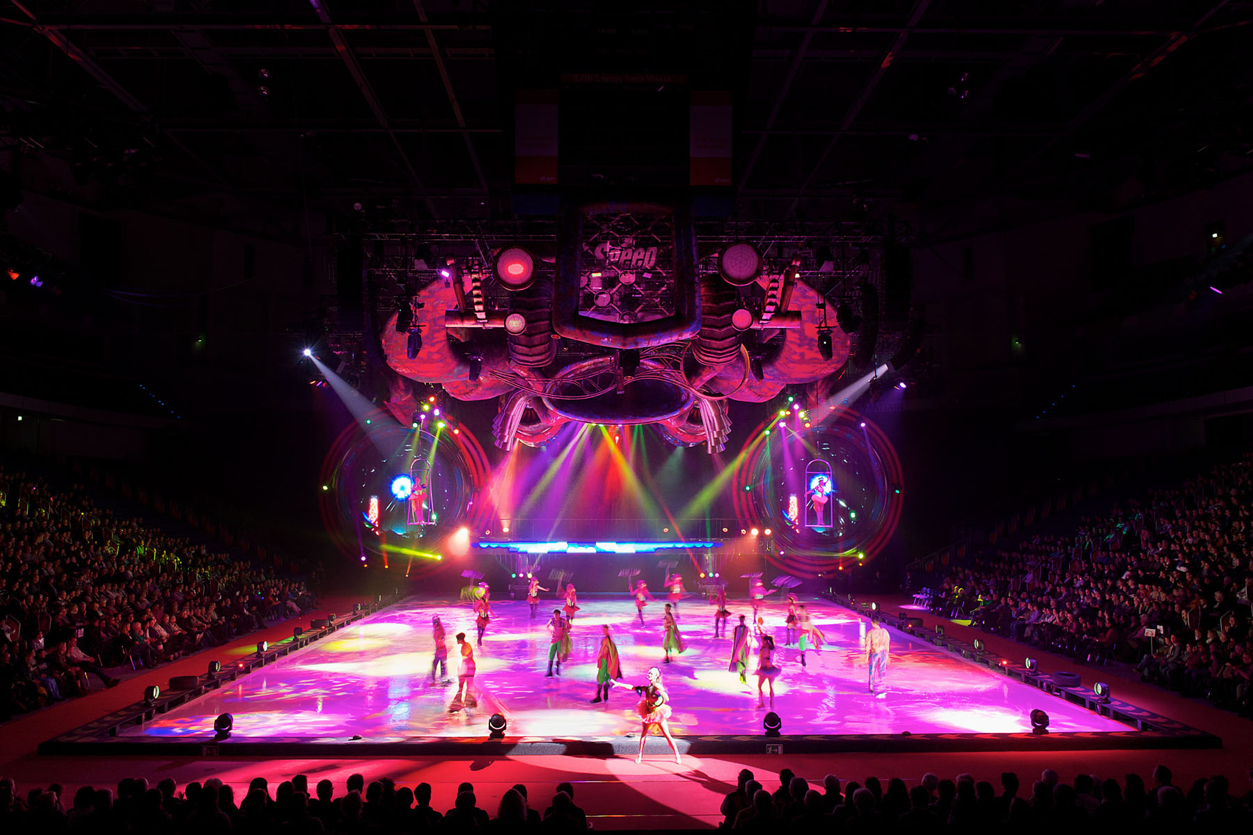 Robe takes a 'Holiday On Ice' - Digital Studio Middle East